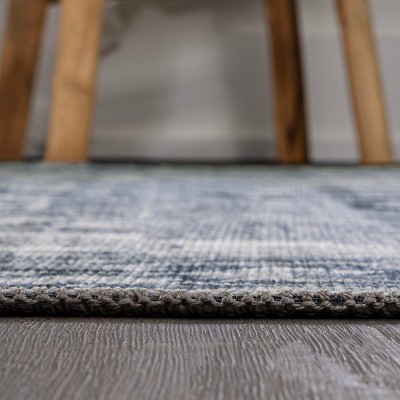 Blue and Cream Medallion Washable Synthetic Area Rug 5'3" x 7'7"
