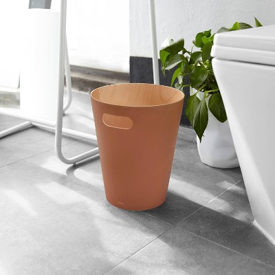 Sierra Light Brown Wood 2-Gallon Trash Can