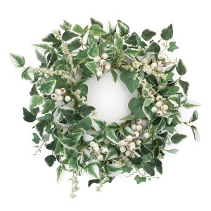 Mixed Foliage and Berry Candle Ring - 1 of 2
