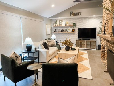 Guest review image 2 of 2, zoom in
