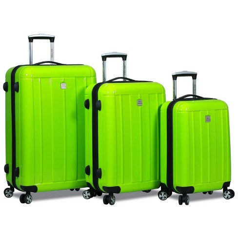 World Traveler Butterfly 4-Piece Hardside Lock Spinner Luggage Set