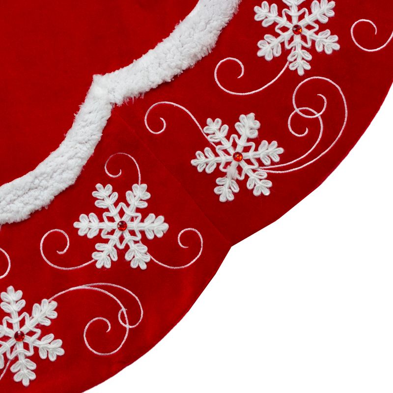 Northlight 48-Inch Velvet Red and White Snowflake Scallop Christmas Tree Skirt, 2 of 4