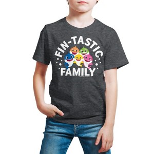 Boys' - Baby Shark - Fintastic Family Short Sleeve Graphic T-Shirt - 1 of 4