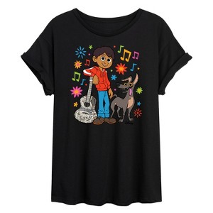 Women's - Coco - Miguel Y Dante Oversized Graphic T-Shirt - 1 of 4