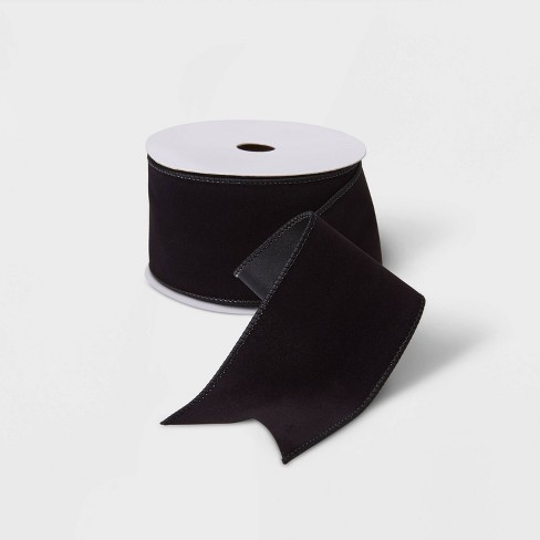 Black deals velvet ribbon