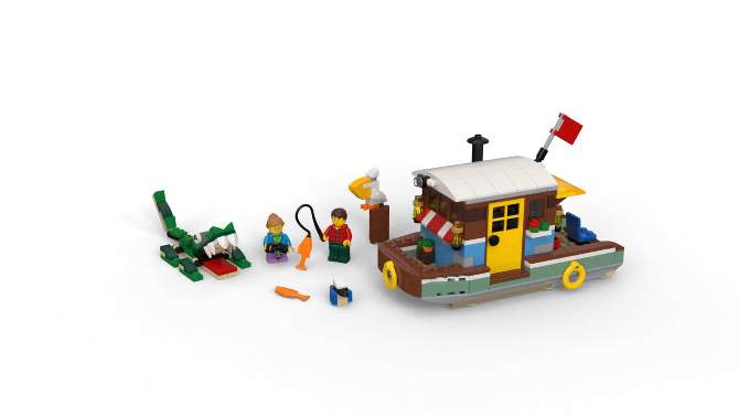LEGO Creator Riverside Houseboat 31093, 2 of 8, play video