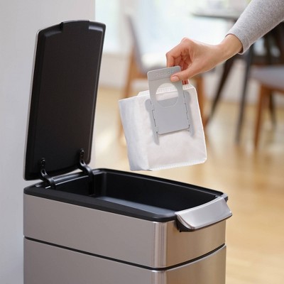 iRobot Clean Base Automatic Dirt Disposal - Thumbnail 3