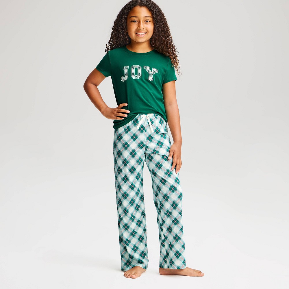 Girls' JOY Holiday Premium Cotton Blend Short Sleeve and Pants 2pc Pajama Set - Cat & Jack™ Green M