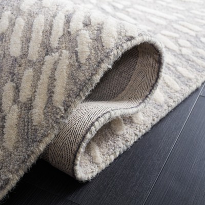 Gray and Ivory Handmade Wool Tufted 8' x 10' Area Rug