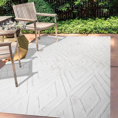 Balansat Moroccan Diamond Indoor/Outdoor Area Rug - JONATHAN Y