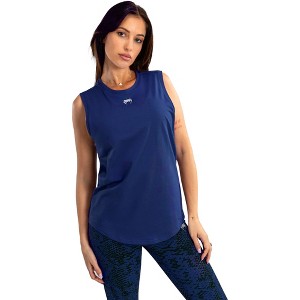 Welcome to the urban jungle. A collection for combat sports and fitness, Venum Amazonia is as glamorous as it is savage.

The Venum Amazonia Women’s - 1 of 2
