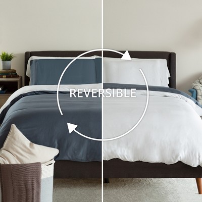 Reversible Blue and White Sateen Full/Queen Duvet Cover Set