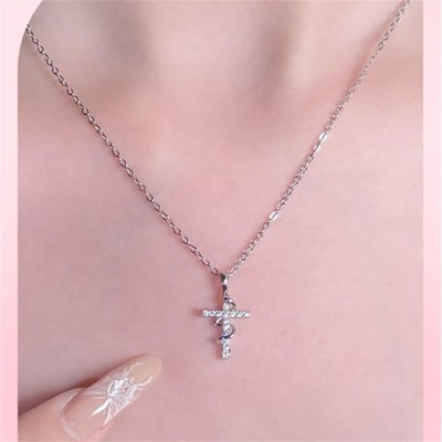 Clotth Snake Cross Pendant Necklace for Women Vintage Stainless Steel Choker Necklace Spirit Snake Animal Rhinestone Cross Adjustable Link Chain