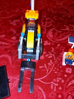 60385 - LEGO® City - La Pelleteuse de Chantier LEGO : King Jouet, Lego,  briques et blocs LEGO - Jeux de construction