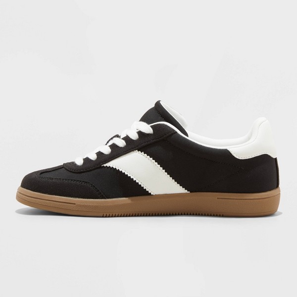 Tenis de moda Spencer para mujer con plantilla de espuma viscoelástica - Universal Thread™ 2