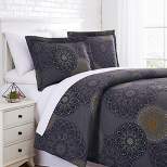 Southshore Fine Living Midnight Floral Paisley Oversized ultra-soft Duvet Cover Set with shams