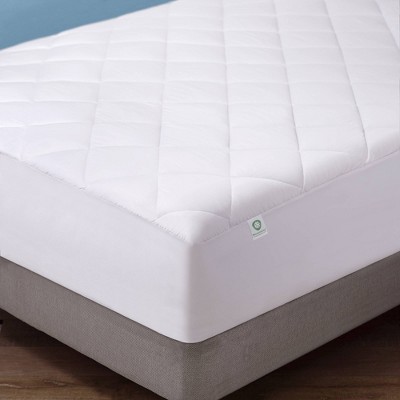 White Quilted Down Alternative California King Mattress Pad