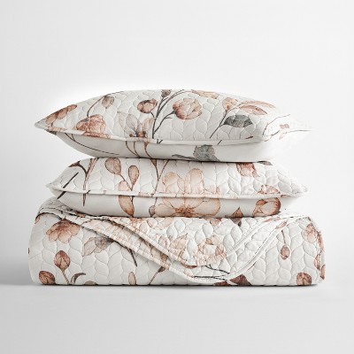 Becky Cameron Ultra-Soft Quilt Set – Lightweight Microfiber Coverlet in Russet Floral Pattern by Becky Cameron, Russet Floral Natural, Full/Queen — фото 6