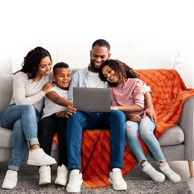 Rust Faux Fur Reversible Machine Washable Blanket