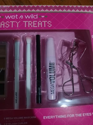 Wet 'n Wild Crease Brush Review  Dollar Tree Find – Adventures in