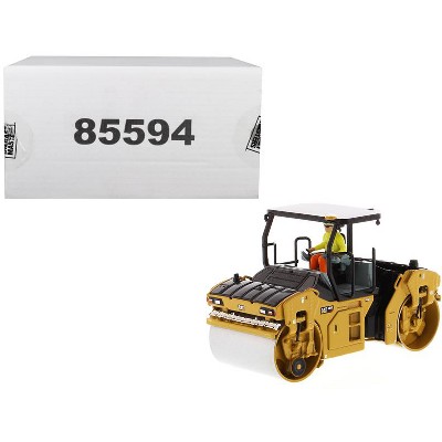 CAT Caterpillar CB-13 Tandem Vibratory Roller w/ROPS & Operator "High Line Series" 1/50 Diecast Model by Diecast Masters