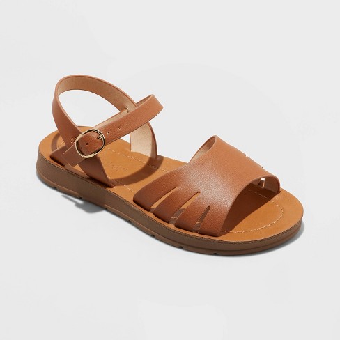 Cognac sandals target new arrivals