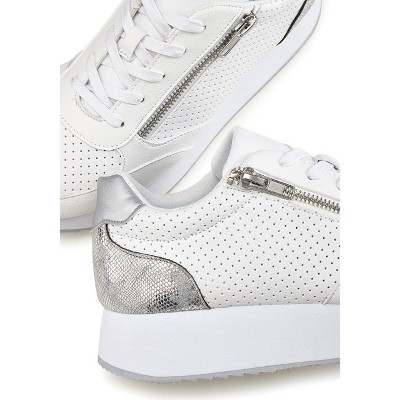 Женские кроссовки Lascana Women's Zip Detail Platform Sneakers - LASCANA - Silver Solid 7 — фото 2