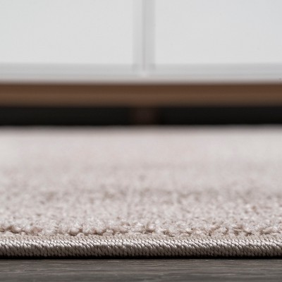Beige Low-Pile Synthetic Reversible Area Rug, 3 x 5 ft