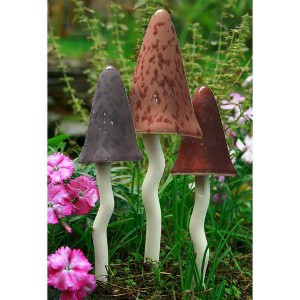 Bosmere Ceramic Tinkling Toadstools - 1 of 4