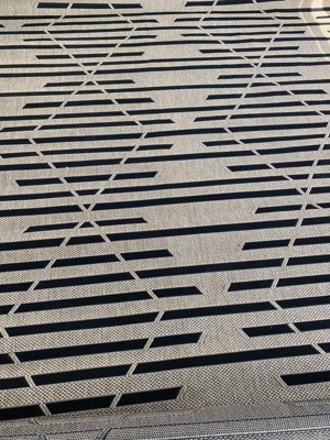 2' X 3' Grace Broken Geometrical Indoor/outdoor Rug Black/tan - Project ...