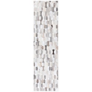 Studio Leather STL226 Hand Woven Indoor Rug - Safavieh - 1 of 4
