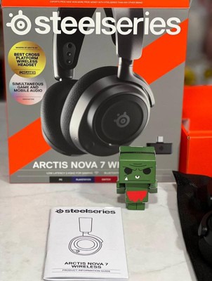 SteelSeries Arctis Nova 7 - Auriculares inalámbricos multisistema para  juegos y móviles - Sistema acústico Nova - 2,4GHz y Bluetooth simultáneo -  Batería de 38 horas - USB-C : : Videojuegos