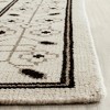 Kenya KNY625 Hand Knotted Area Rug - Safavieh - 4 of 4