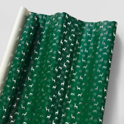 25 sq ft Gold Reindeer Gift Wrap Green - Wondershop™