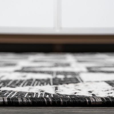 Andratx Black/Ivory Geometric Synthetic Indoor/Outdoor Rug