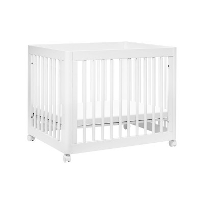 Yuzu White Pine 8-in-1 Convertible Crib with Conversion Kits