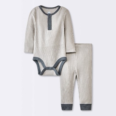 Image of Baby Boys' 2pc Waffle Bodysuit & Pants Set - Cloud Island™ Gray 0-3M