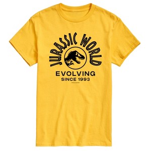 Men's - Jurassic Park - Jurassic World Short Sleeve Graphic T-Shirt - 1 of 4
