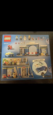 LEGO City Police Station Chase 60370, juego con auto de juguete y  motocicleta, cárcel de ruptura, 4 minifiguras y figura de perro, juguetes  para niños