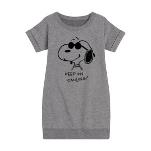 - Peanuts - Cool Joe Keep On Smiling Graphic Short Sleeve Fleece Dress - 1 of 4