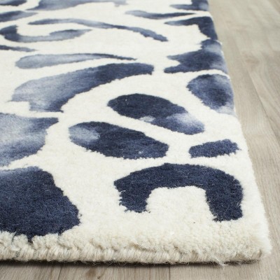 Ivory and Navy Hand-Tufted Wool Floral Area Rug
