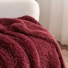 Bedsure | PV Fleece Blanket  a Chic Addition with Brushed Longfur - 4 of 4