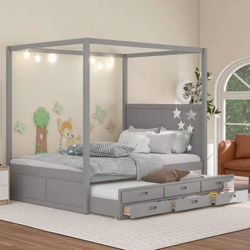 Canopy full store size bed