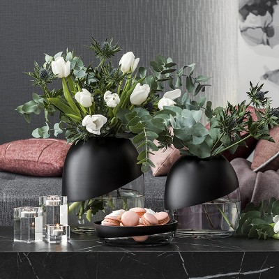 Togas Ayres Black Vase
