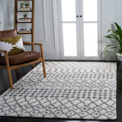 Berber Fringe Shag BFG540 Area Rug  - Safavieh