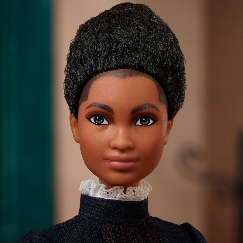 Barbie Signature Inspiring Women Ida B. Wells Collector Doll, 4 of 12