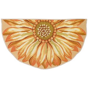 Liora Manne Esencia Garden Indoor/Outdoor Mat.. - 1 of 4