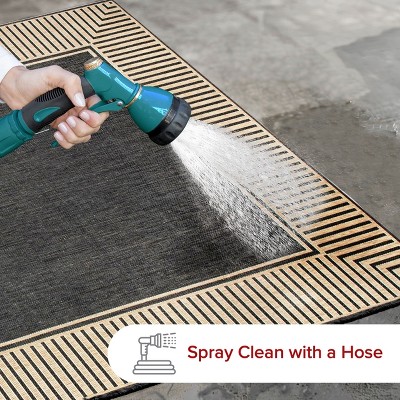 Casual Elegance Dark Gray Stripe Indoor/Outdoor 3'6" x 5' Rug