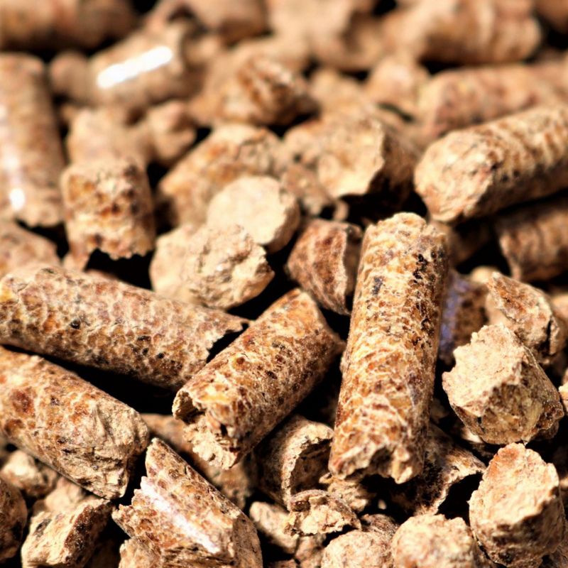 Bear Mountain BBQ 100% Natural Hardwood Pellets for Smokers and Outdoor Grills, 4 of 7