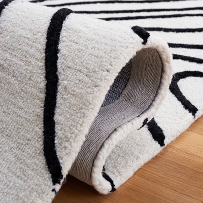 Ivory and Black Hand-Tufted Wool Area Rug, 8' x 10'